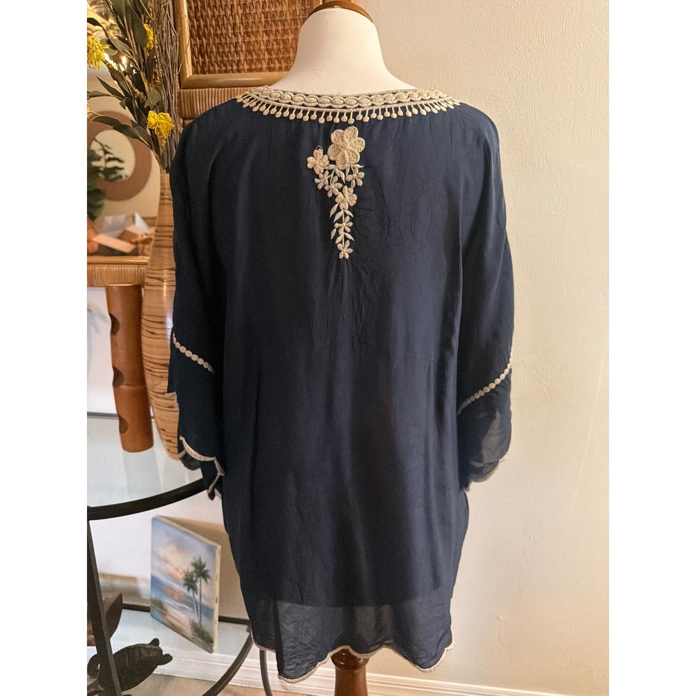 Johnny Was Embroidered Georgette Poncho size L - Picture 3 of 9